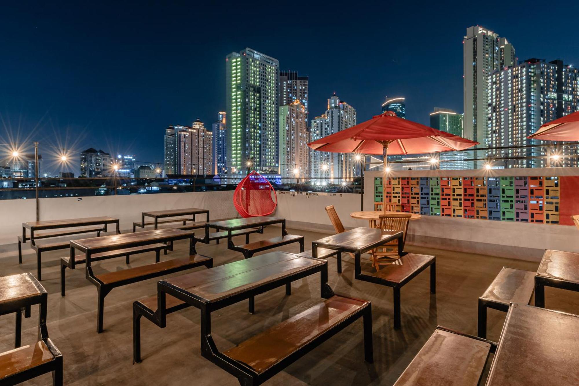 Monggo Mampir Tanjung Duren By Reccoma Jakarta Exterior photo